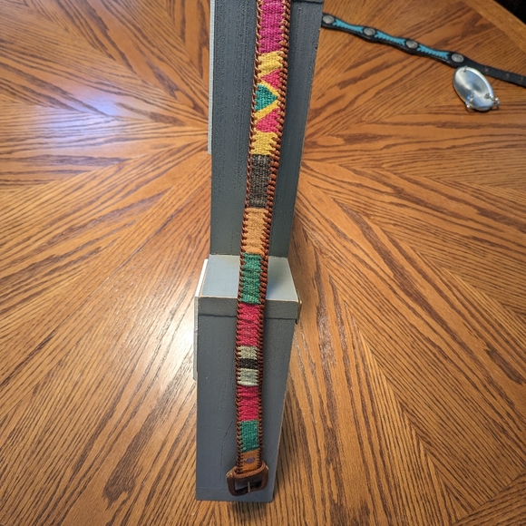 Vintage woven multicolored belt - Picture 2 of 9